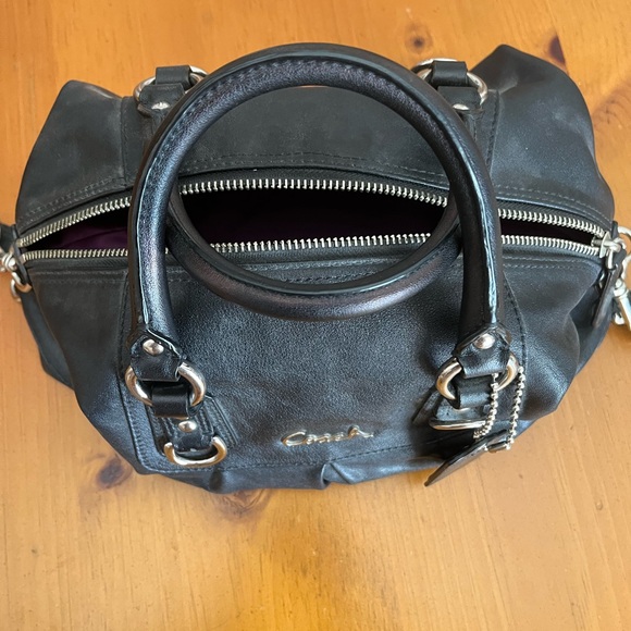 Coach F15447 Ashley Leather Handbag silver/black - Picture 3 of 6